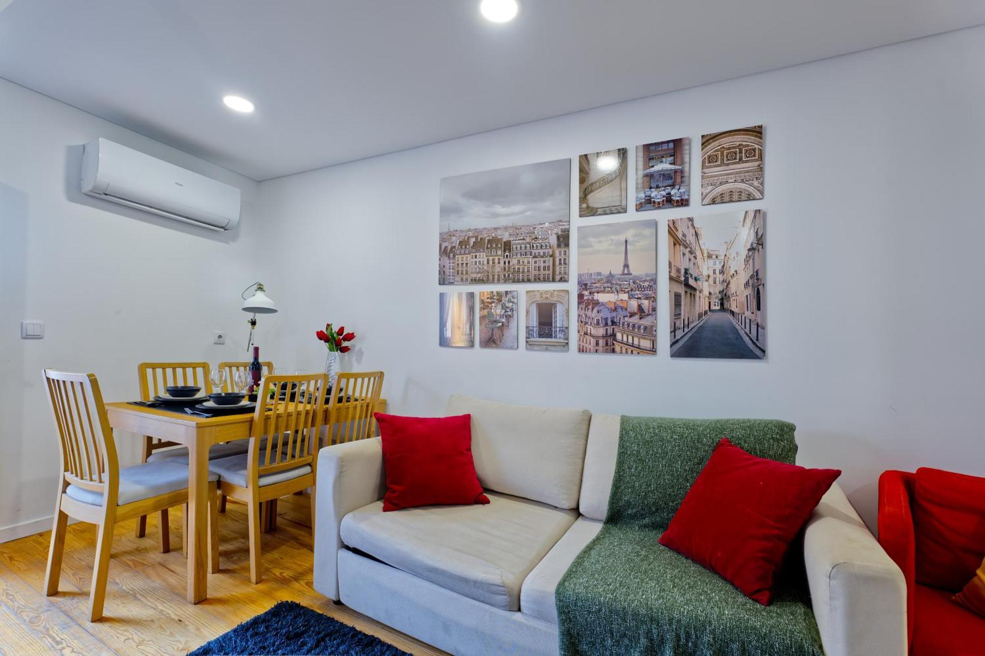 Loft In The Center Apartment